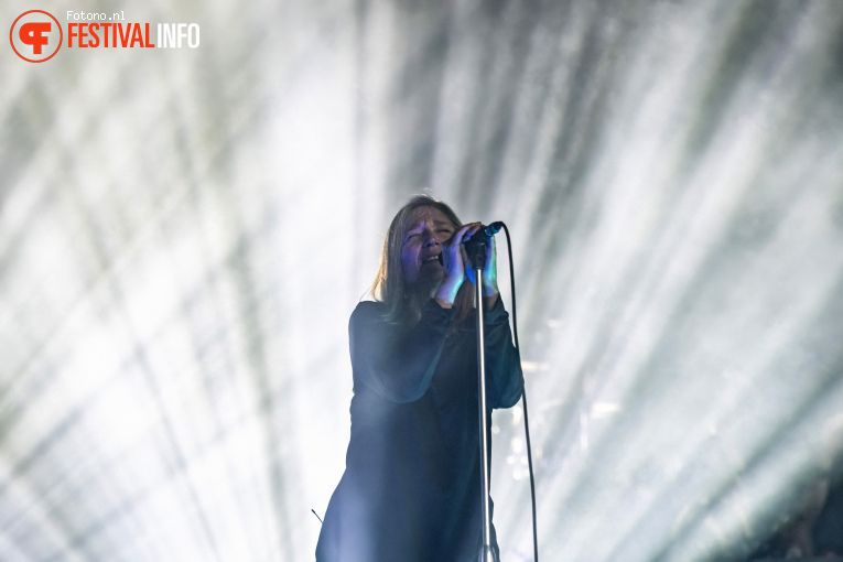 Beth Gibbons op Down the Rabbit Hole 2025 - Zondag foto