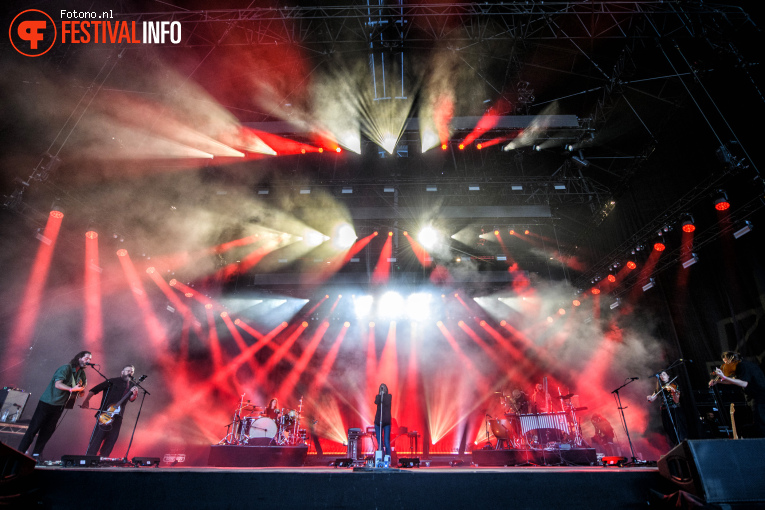 Beth Gibbons op Down the Rabbit Hole 2025 - Zondag foto