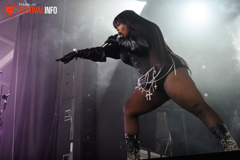 Yseult op Down the Rabbit Hole 2025 - Zondag foto