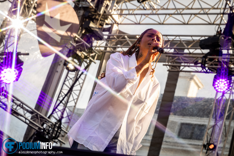 Zoë Livay op Suzan & Freek - Royal Park Live - 04/07 - Paleis Soestdijk foto