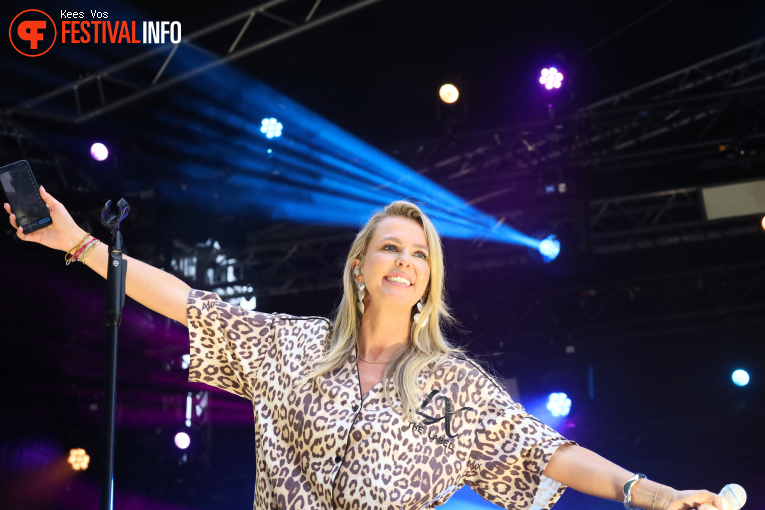 Monique Smit op Muze Misse 2025 foto