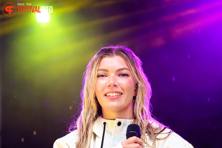 Hannah Mae op Muze Misse 2025 foto