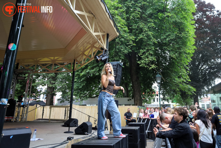 Kimberly Fransens op Muze Misse 2025 foto