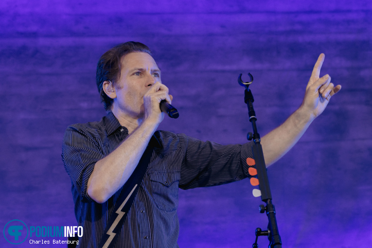 Franz Ferdinand op Zuiderpark Live: Franz Ferdinand - 09/07 - Zuiderparktheater foto