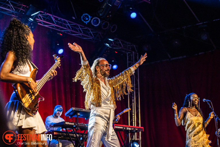 Arp Frique & The Perpetual Singers op NN North Sea Jazz 2025 - Vrijdag foto