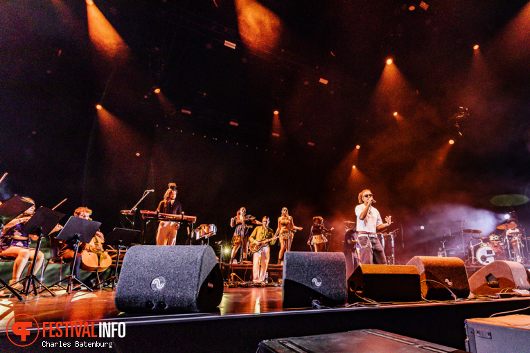 Ronnie Flex & The Fam op NN North Sea Jazz 2025 - Zondag foto