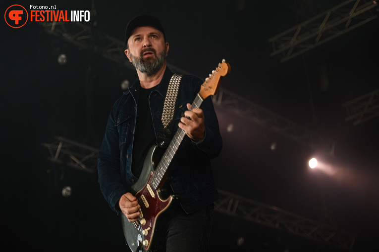 Dizzy Mizz Lizzy op Bospop 2025 - Vrijdag foto
