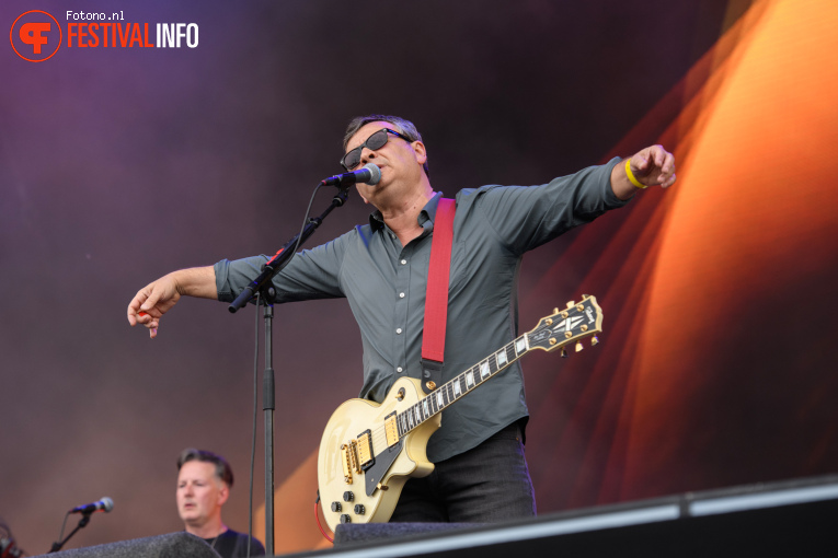 Manic Street Preachers op Bospop 2025 - Vrijdag foto