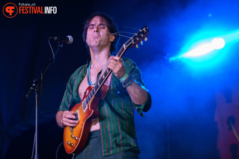 Dirty Sound Magnet op Bospop 2025 - Zaterdag foto