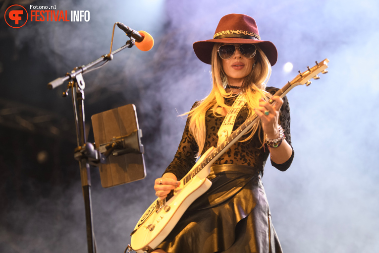 Orianthi op Bospop 2025 - Zondag foto