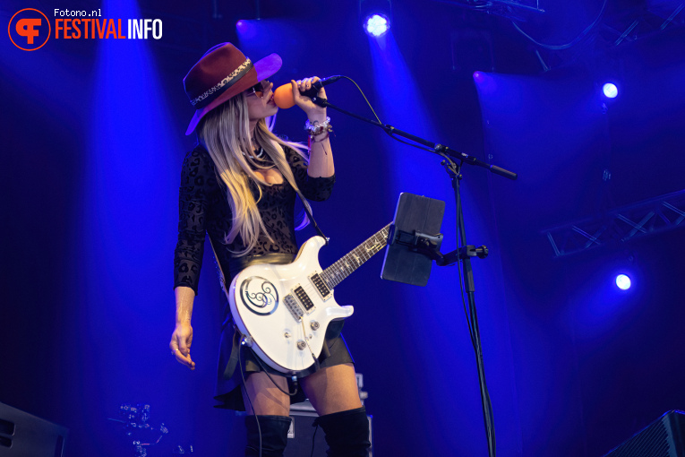 Orianthi op Bospop 2025 - Zondag foto