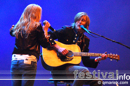 Bertolf op Bevrijdingsfestival Overijssel 2009 foto