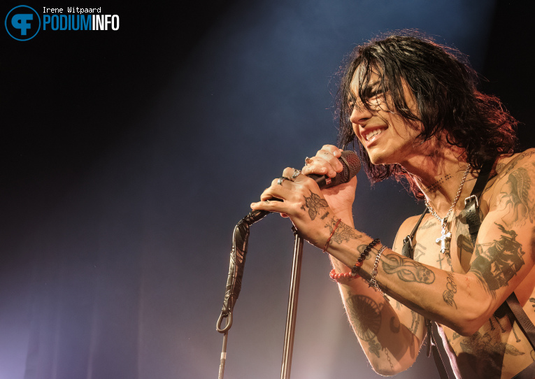 Palaye Royale op Palaye Royale - 29/07 - Effenaar foto