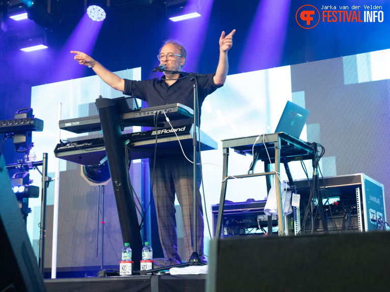 Camouflage op Amphi Festival 2025 foto