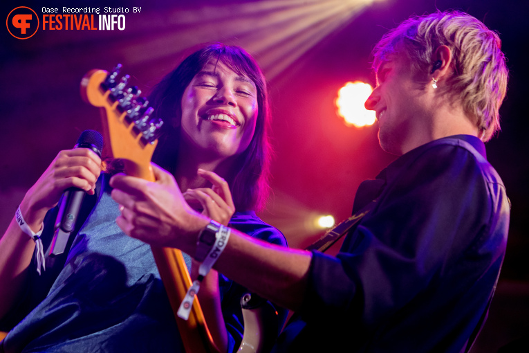 Meau op Huntenpop 2025 foto