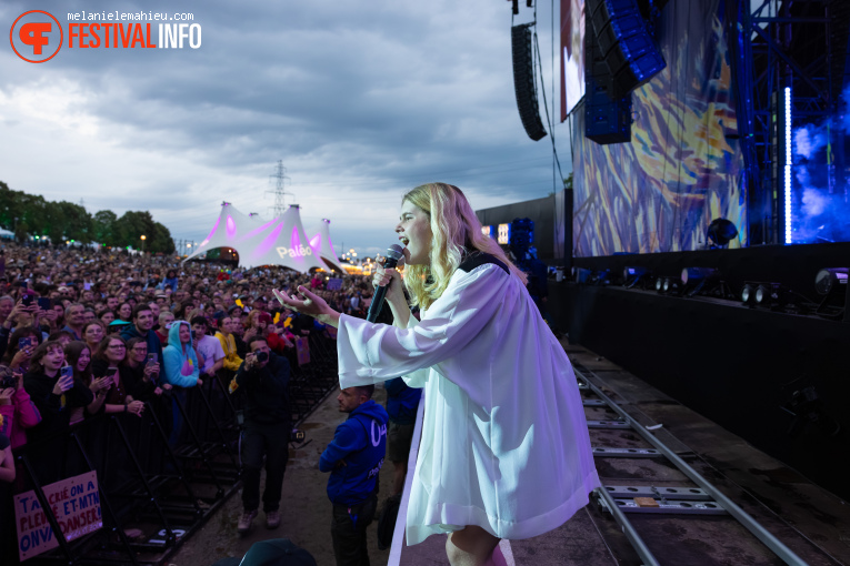 Zaho De Sagazan op Paléo 2025 foto