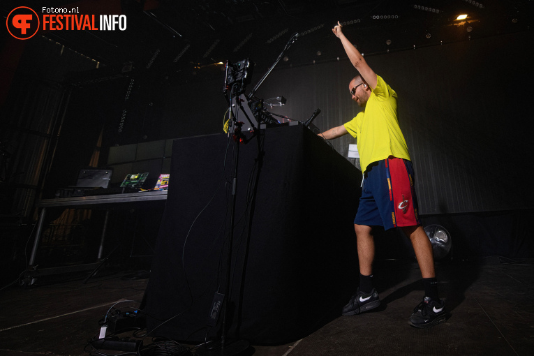 MYD op Lowlands 2025 - Vrijdag foto