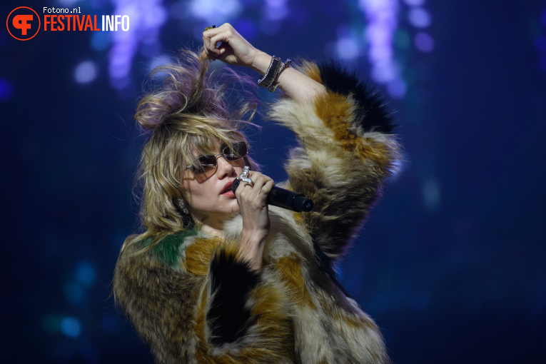 Suki Waterhouse op Lowlands 2025 - Zaterdag foto