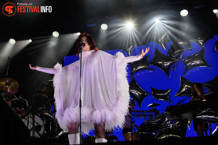 Sylvie Kreusch op Lowlands 2025 - Zaterdag foto