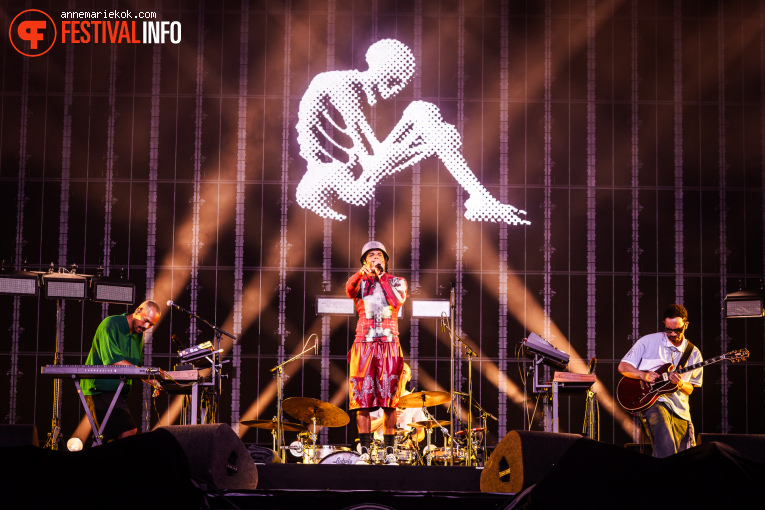 Sef op Lowlands 2025 - Zaterdag foto