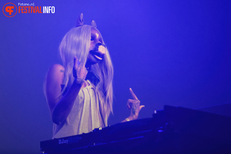 HorsegiirL op Lowlands 2025 - Zondag foto