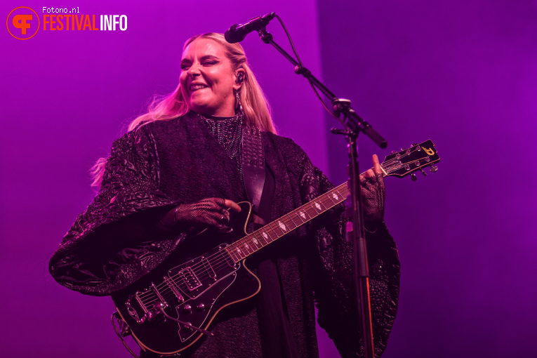 Eivør op Lowlands 2025 - Zondag foto