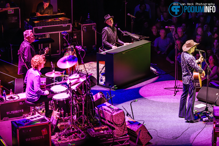 The Waterboys op The Waterboys - 27/08 - TivoliVredenburg foto