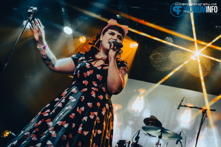 The Amy Winehouse Band op The Amy Winehouse Band - 04/09 - Melkweg foto