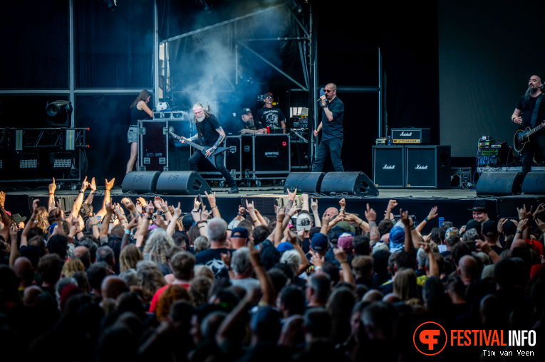 Paradise Lost op Dynamo MetalFest 2025 - Vrijdag foto