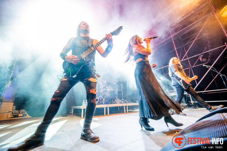 Sirenia op Dynamo MetalFest 2025 - Zaterdag foto