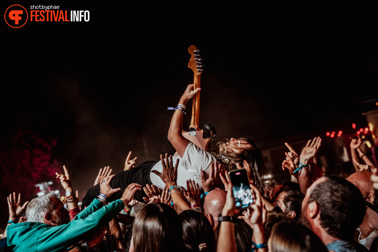 Idles op Cabaret Vert 2025 foto