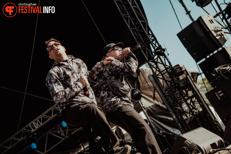 Kneecap op Cabaret Vert 2025 foto
