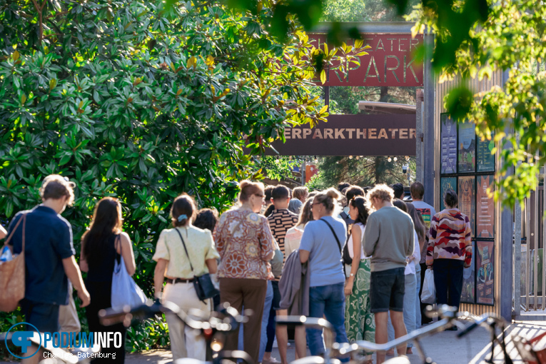 Zuiderpark Live: Jeremy Loops - 19/08 - Zuiderparktheater foto