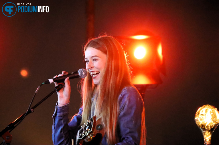 Yara Beeks op Edsilia, Alain Clark & Trijntje - 05/09 - Kasteel Heeswijk foto
