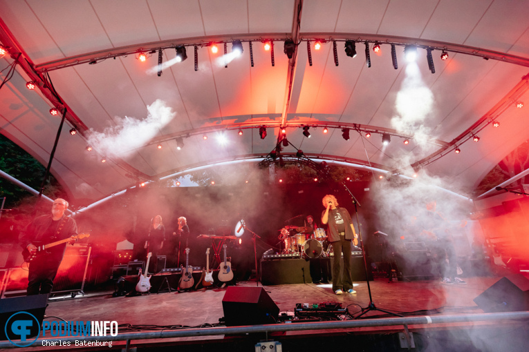 Pink Project op Zuiderpark Live: Pink Project - 08/22 - Zuiderparktheater foto