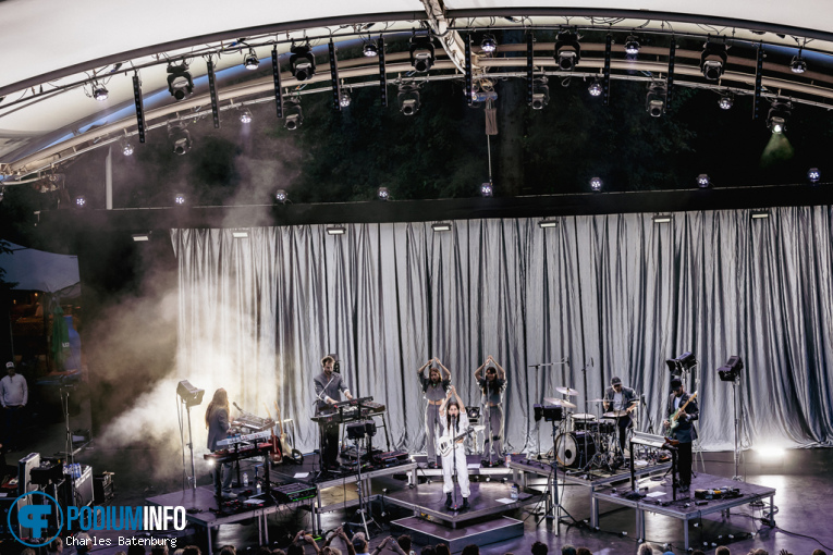 Eefje de Visser op Zuiderpark Live: Eefje de Visser - 24/08 - Zuiderparktheater foto