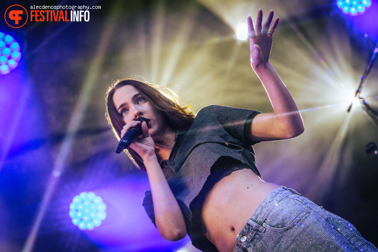 Jet van der Steen op Appelpop 2025 - Vrijdag foto