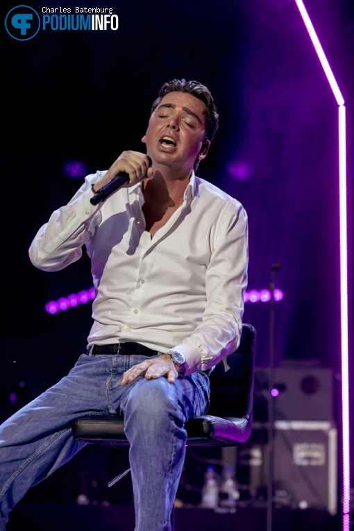 Yves Berendse op Zuiderpark Live: Yves Berendse - 08/09 - Zuiderparktheater foto