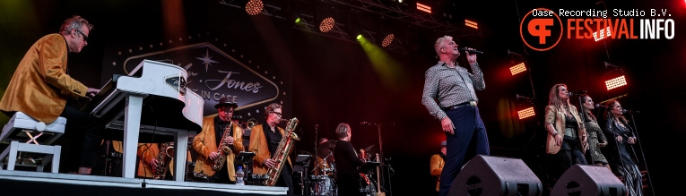 Mr. Jones & Just in Case op Live In The Park Zwolle 2025 foto