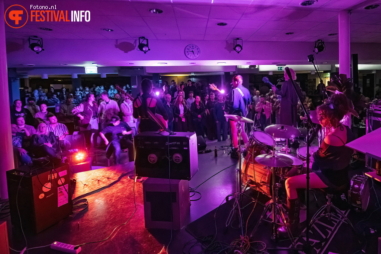 Crybabies op Popronde 2025 Nijmegen foto