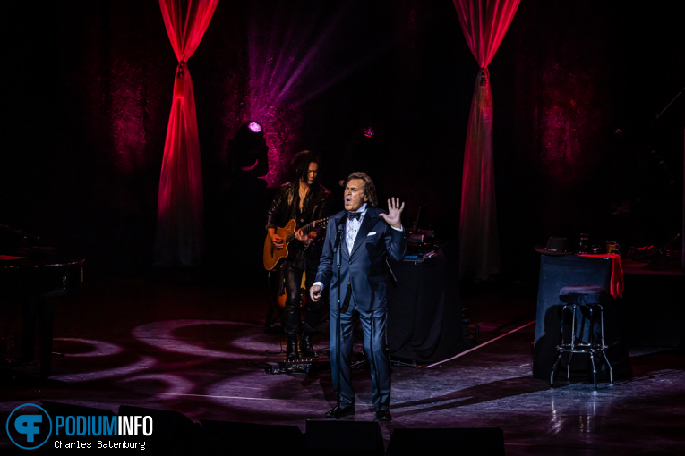 Engelbert Humperdinck op Engelbert Humperdinck - 17/09 - Nieuwe Luxor Theater foto