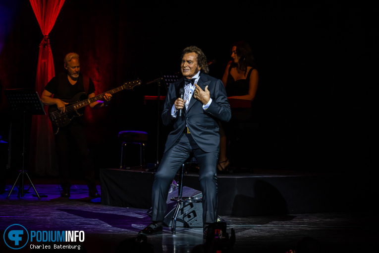 Engelbert Humperdinck op Engelbert Humperdinck - 17/09 - Nieuwe Luxor Theater foto
