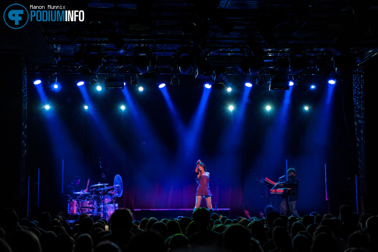 Mimi Webb op Mimi Webb - 29/09 - Melkweg foto