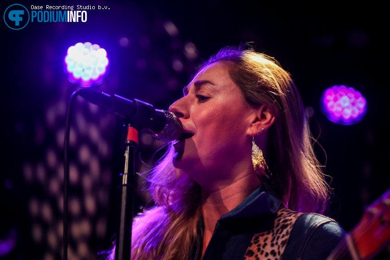 Joanne Shaw Taylor op Joanne Shaw Taylor - 30/09 - Luxor Live foto