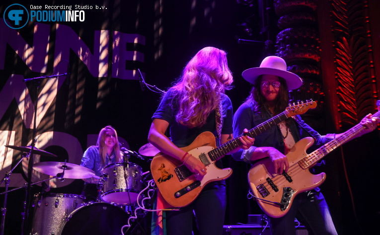 Joanne Shaw Taylor op Joanne Shaw Taylor - 30/09 - Luxor Live foto