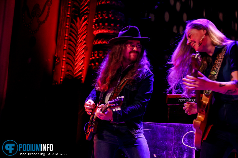 Joanne Shaw Taylor op Joanne Shaw Taylor - 30/09 - Luxor Live foto