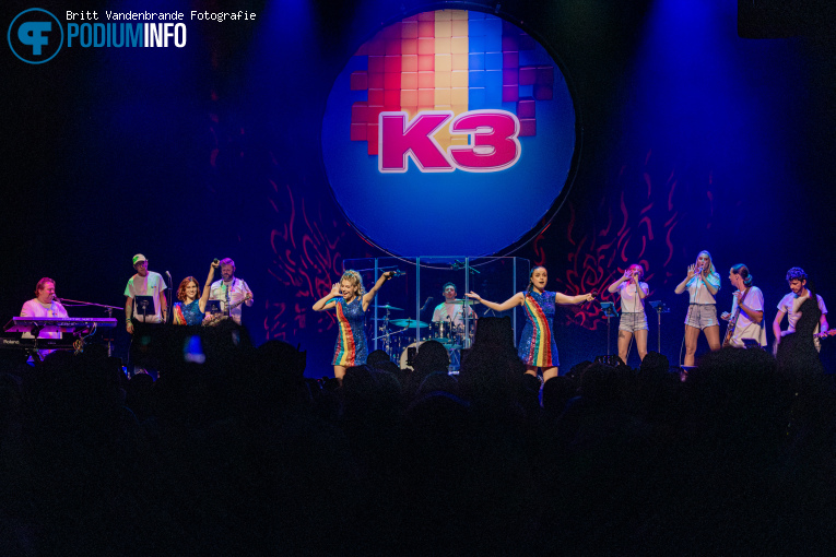 K3 op K3 & Live Band - Haarlem Vinyl - 27/09 - PHIL foto