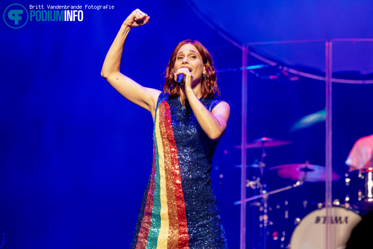K3 op K3 & Live Band - Haarlem Vinyl - 27/09 - PHIL foto