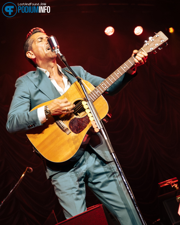 Danny Vera op Danny Vera - 25/09 - Openlucht Theater Amsterdamse Bos foto