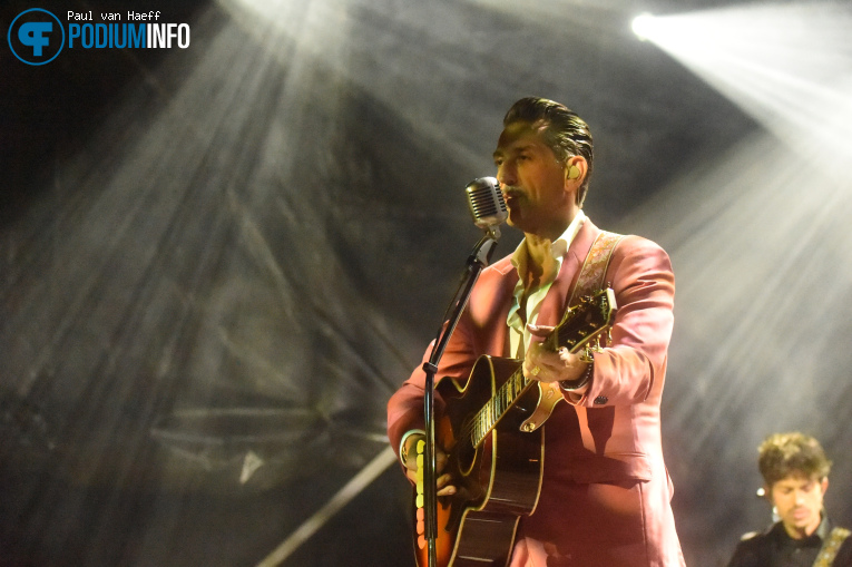 Danny Vera op Danny Vera - 26/09 - Openlucht Theater Amsterdamse Bos foto